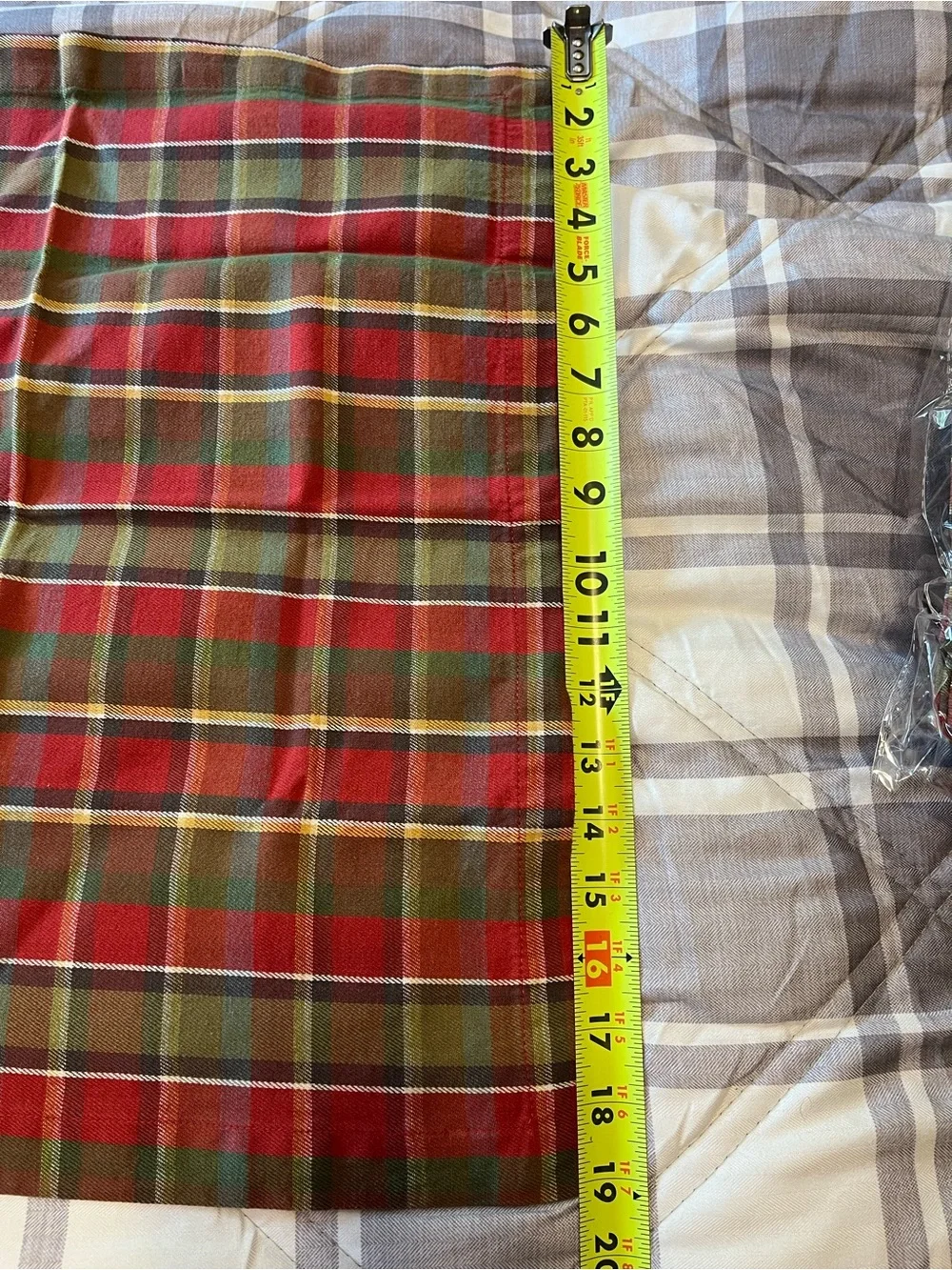 Pottery Barn Red Green Plaid Cotton Napkins